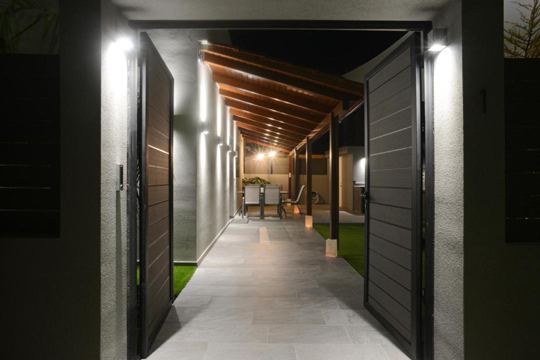 Damona 2Br Luxury Home With Garden - Κοντά Στο Κέντρο Iraklion Buitenkant foto