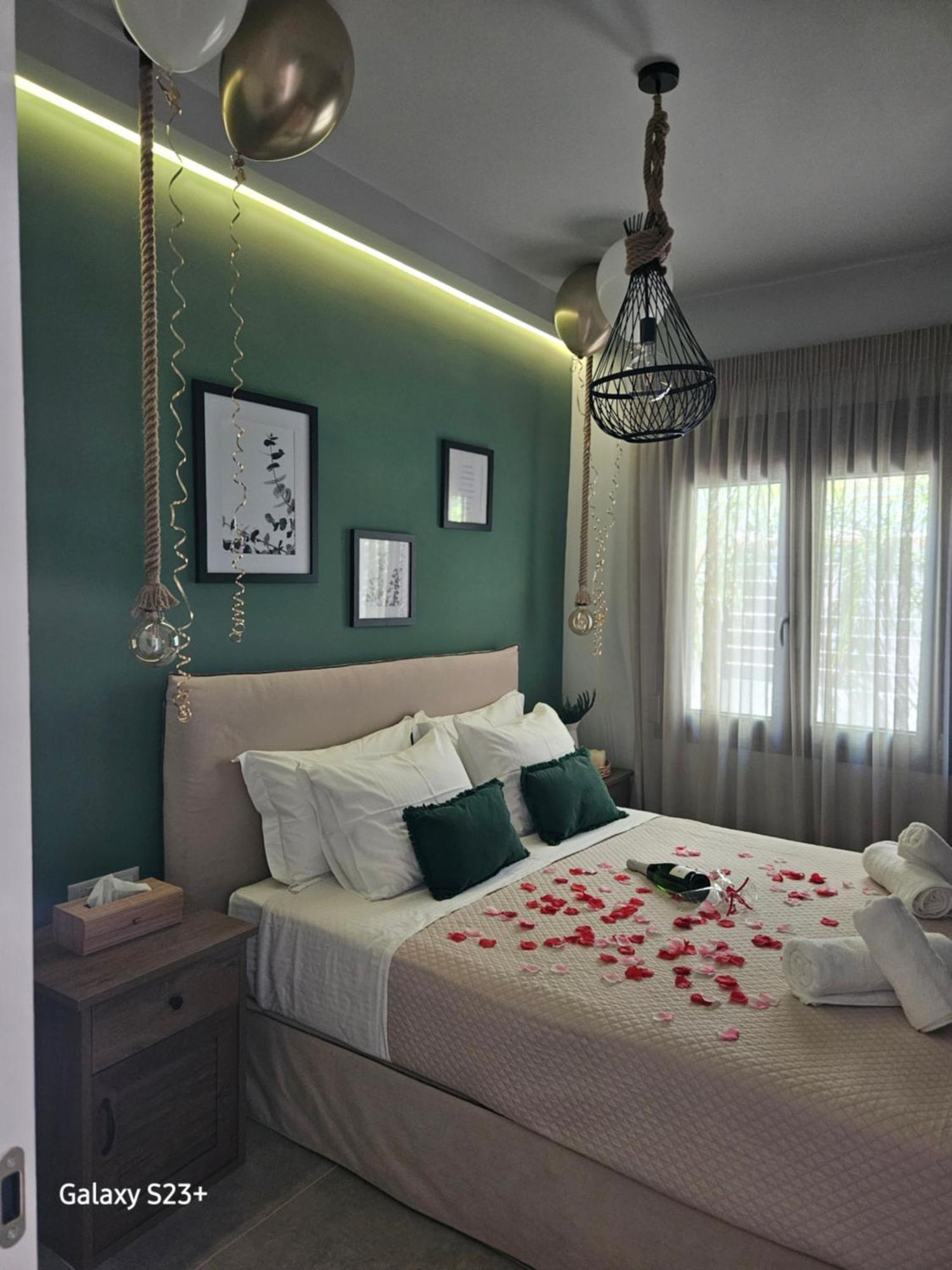 Damona 2Br Luxury Home With Garden - Κοντά Στο Κέντρο Iraklion Kamer foto